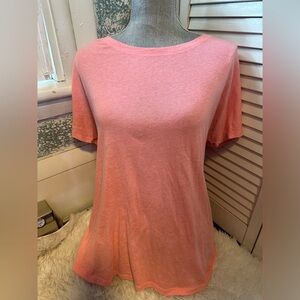 ⭐️ 3 for $20.00 SALE Victoria’s Secret shirt